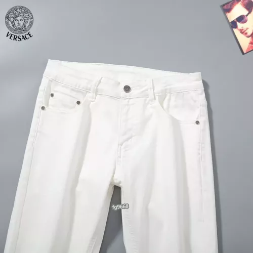 Cheap Versace Jeans For Men #1321303 Replica Wholesale [$42.00 USD] [ITEM#1321303] on Replica Versace Jeans
