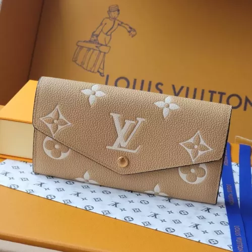 Louis Vuitton AAA Quality Card Case #1321394