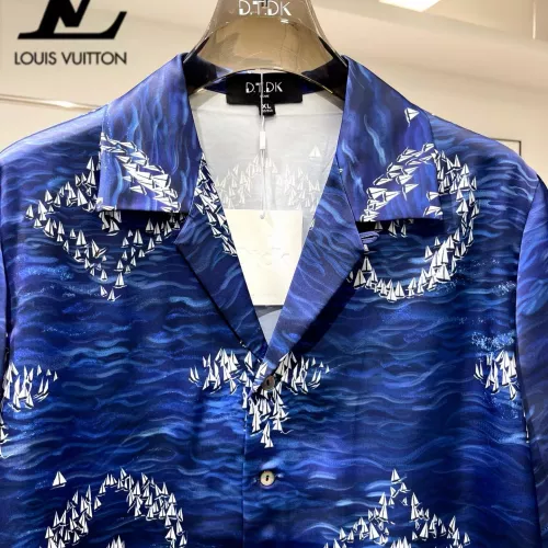 Cheap Louis Vuitton LV Tracksuits Short Sleeved For Men #1321427 Replica Wholesale [$76.00 USD] [ITEM#1321427] on Replica Louis Vuitton LV Tracksuits