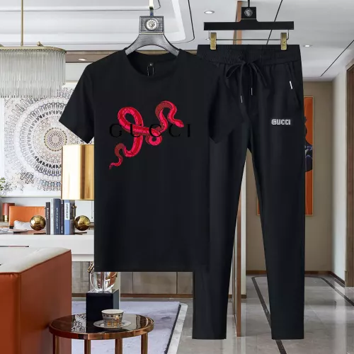Gucci Tracksuits Short Sleeved For Men #1321628