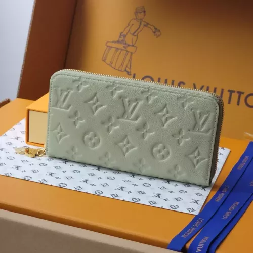 Louis Vuitton AAA Quality Card Case #1321737