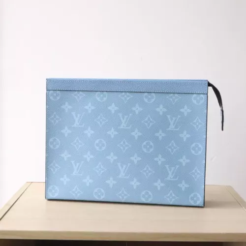 Louis Vuitton AAA Quality Wallets #1321754