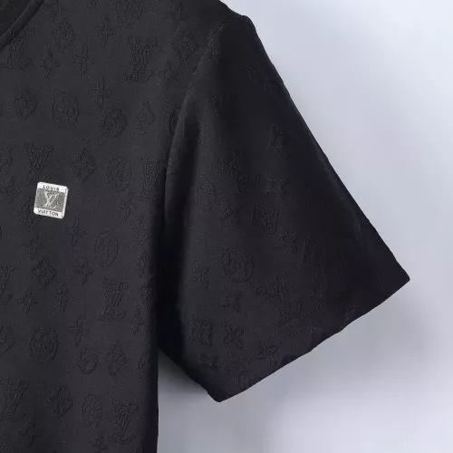 Cheap Louis Vuitton LV T-Shirts Short Sleeved For Men #1321877 Replica Wholesale [$29.00 USD] [ITEM#1321877] on Replica Louis Vuitton LV T-Shirts
