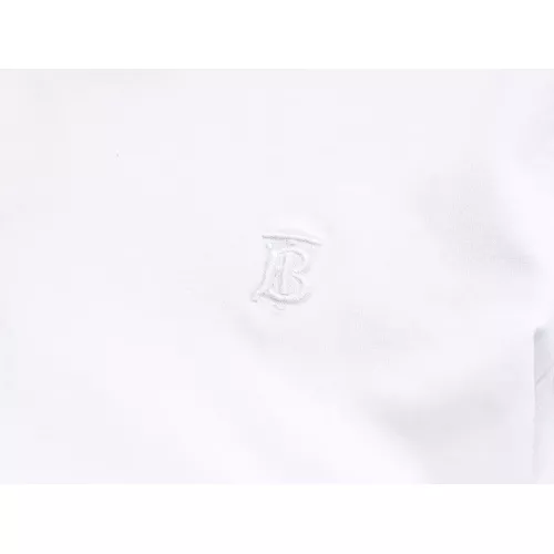 Cheap Burberry T-Shirts Short Sleeved For Men #1321909 Replica Wholesale [$32.00 USD] [ITEM#1321909] on Replica Burberry T-Shirts