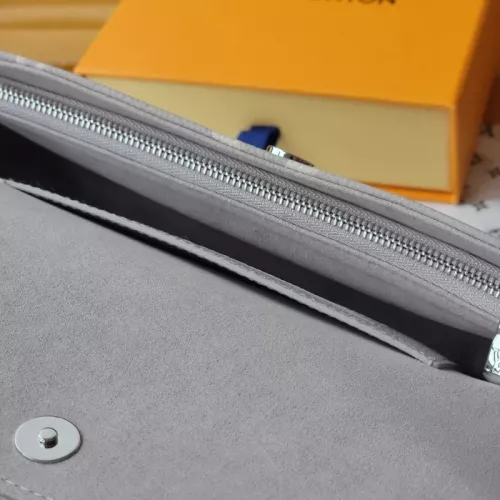 Cheap Louis Vuitton AAA Quality Messenger Bags For Women #1321976 Replica Wholesale [$122.00 USD] [ITEM#1321976] on Replica Louis Vuitton AAA Quality Messenger Bags