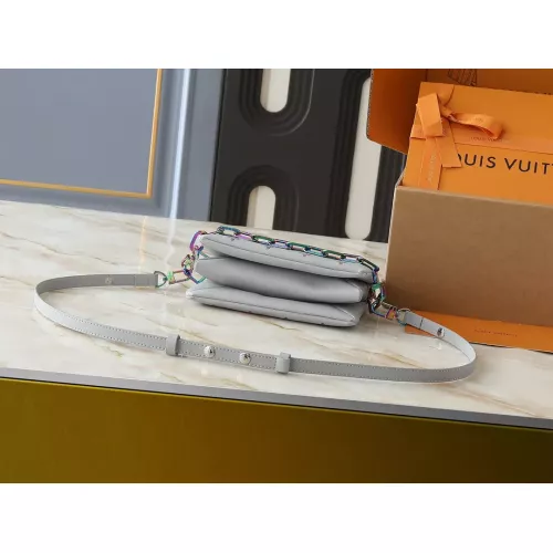 Cheap Louis Vuitton Messenger Bags For Women #1322012 Replica Wholesale [$60.00 USD] [ITEM#1322012] on Replica Louis Vuitton Messenger Bags