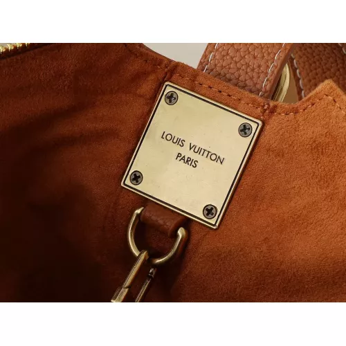 Cheap Louis Vuitton Messenger Bags For Women #1322050 Replica Wholesale [$64.00 USD] [ITEM#1322050] on Replica Louis Vuitton Messenger Bags