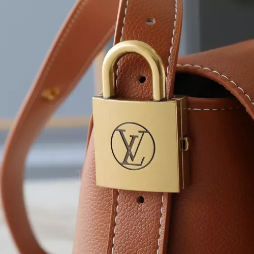 Cheap Louis Vuitton AAA Quality Messenger Bags For Women #1322096 Replica Wholesale [$68.00 USD] [ITEM#1322096] on Replica Louis Vuitton AAA Quality Messenger Bags