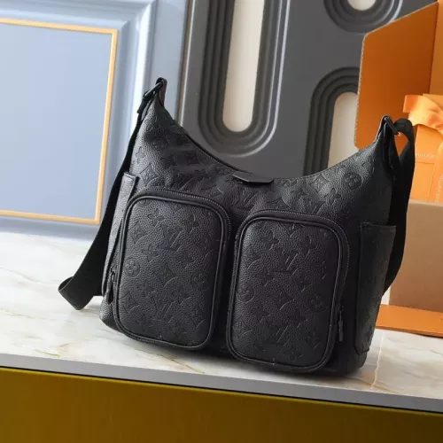 Louis Vuitton AAA Quality Messenger Bags For Women #1322099