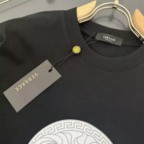 Cheap Versace T-Shirts Short Sleeved For Unisex #1322144 Replica Wholesale [$45.00 USD] [ITEM#1322144] on Replica Versace T-Shirts