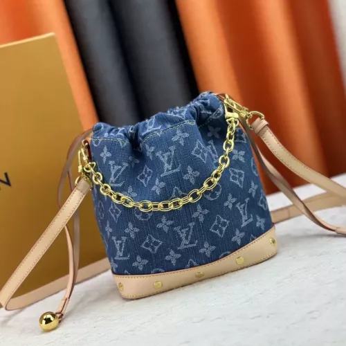 Louis Vuitton AAA Quality Messenger Bags For Women #1322155