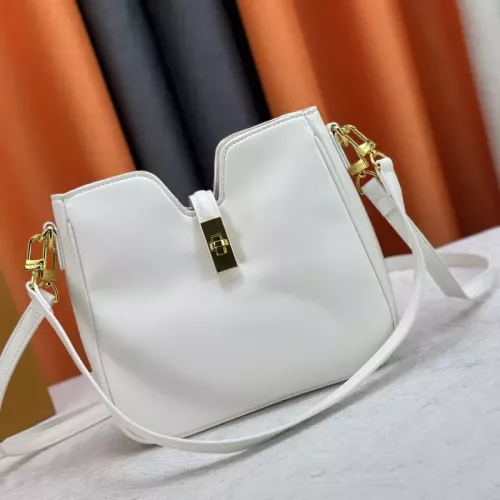 Louis Vuitton AAA Quality Messenger Bags For Women #1322188