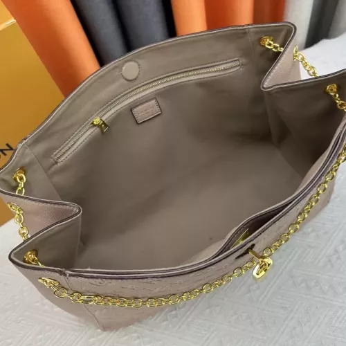 Cheap Louis Vuitton AAA Quality Messenger Bags For Women #1322241 Replica Wholesale [$72.00 USD] [ITEM#1322241] on Replica Louis Vuitton AAA Quality Messenger Bags