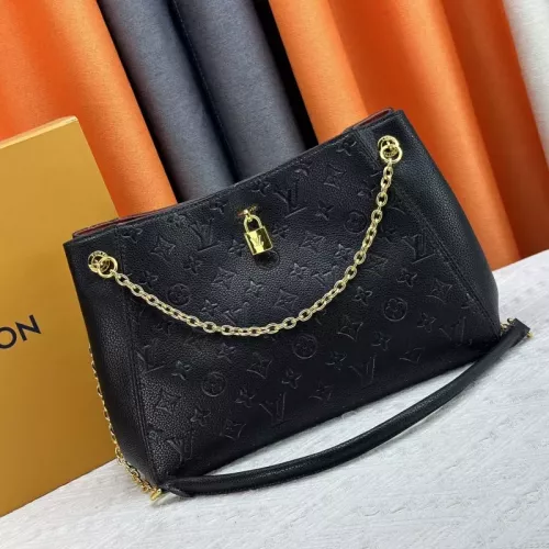 Louis Vuitton AAA Quality Messenger Bags For Women #1322242