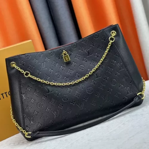 Louis Vuitton AAA Quality Messenger Bags For Women #1322243