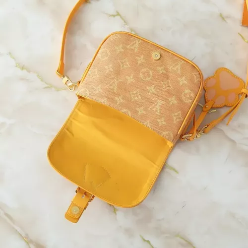 Cheap Louis Vuitton Messenger Bags #1322259 Replica Wholesale [$64.00 USD] [ITEM#1322259] on Replica Louis Vuitton Messenger Bags