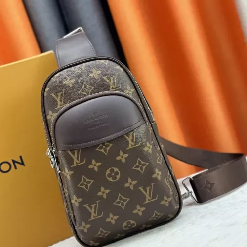 Louis Vuitton AAA Man Messenger Bags #1322265