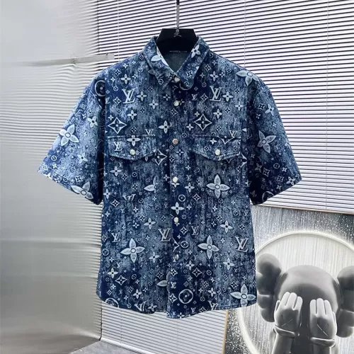 Cheap Louis Vuitton LV Tracksuits Short Sleeved For Men #1322996 Replica Wholesale [$82.00 USD] [ITEM#1322996] on Replica Louis Vuitton LV Tracksuits