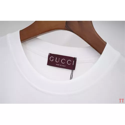 Cheap Gucci T-Shirts Short Sleeved For Unisex #1323122 Replica Wholesale [$32.00 USD] [ITEM#1323122] on Replica Gucci T-Shirts