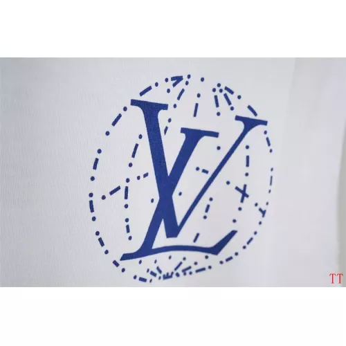 Cheap Louis Vuitton LV T-Shirts Short Sleeved For Unisex #1323137 Replica Wholesale [$32.00 USD] [ITEM#1323137] on Replica Louis Vuitton LV T-Shirts