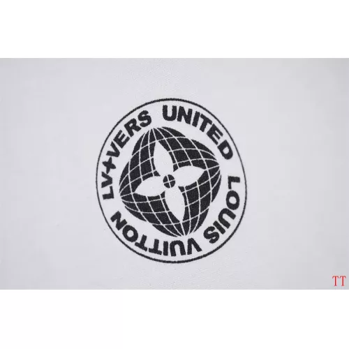 Cheap Louis Vuitton LV T-Shirts Short Sleeved For Unisex #1323141 Replica Wholesale [$32.00 USD] [ITEM#1323141] on Replica Louis Vuitton LV T-Shirts