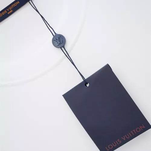 Cheap Louis Vuitton LV T-Shirts Short Sleeved For Unisex #1323141 Replica Wholesale [$32.00 USD] [ITEM#1323141] on Replica Louis Vuitton LV T-Shirts