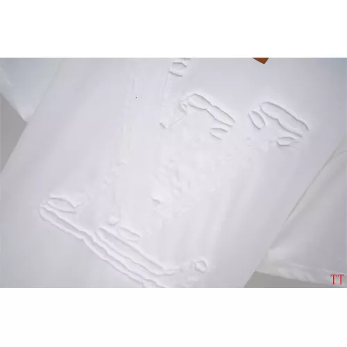 Cheap Louis Vuitton LV T-Shirts Short Sleeved For Unisex #1323143 Replica Wholesale [$32.00 USD] [ITEM#1323143] on Replica Louis Vuitton LV T-Shirts