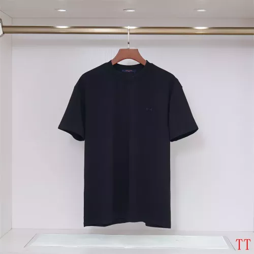 Cheap Louis Vuitton LV T-Shirts Short Sleeved For Unisex #1323144 Replica Wholesale [$32.00 USD] [ITEM#1323144] on Replica Louis Vuitton LV T-Shirts
