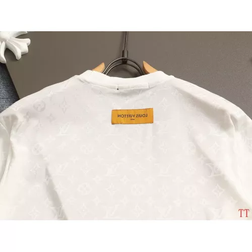 Cheap Louis Vuitton LV T-Shirts Short Sleeved For Unisex #1323290 Replica Wholesale [$39.00 USD] [ITEM#1323290] on Replica Louis Vuitton LV T-Shirts
