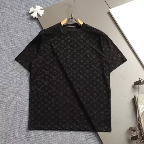 Cheap Louis Vuitton LV T-Shirts Short Sleeved For Unisex #1323292 Replica Wholesale [$39.00 USD] [ITEM#1323292] on Replica Louis Vuitton LV T-Shirts