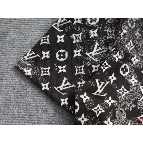 Cheap Louis Vuitton LV T-Shirts Short Sleeved For Unisex #1323306 Replica Wholesale [$39.00 USD] [ITEM#1323306] on Replica Louis Vuitton LV T-Shirts