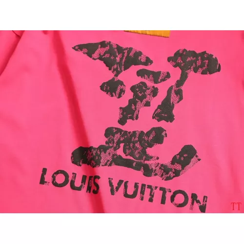Cheap Louis Vuitton LV T-Shirts Short Sleeved For Unisex #1323310 Replica Wholesale [$39.00 USD] [ITEM#1323310] on Replica Louis Vuitton LV T-Shirts