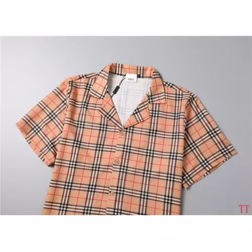 Cheap Burberry Tracksuits Short Sleeved For Men #1323350 Replica Wholesale [$60.00 USD] [ITEM#1323350] on Replica Burberry Tracksuits