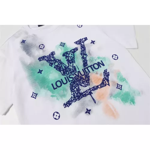 Cheap Louis Vuitton LV T-Shirts Short Sleeved For Unisex #1323362 Replica Wholesale [$36.00 USD] [ITEM#1323362] on Replica Louis Vuitton LV T-Shirts