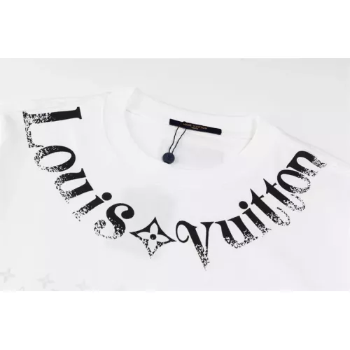 Cheap Louis Vuitton LV T-Shirts Short Sleeved For Unisex #1323380 Replica Wholesale [$32.00 USD] [ITEM#1323380] on Replica Louis Vuitton LV T-Shirts