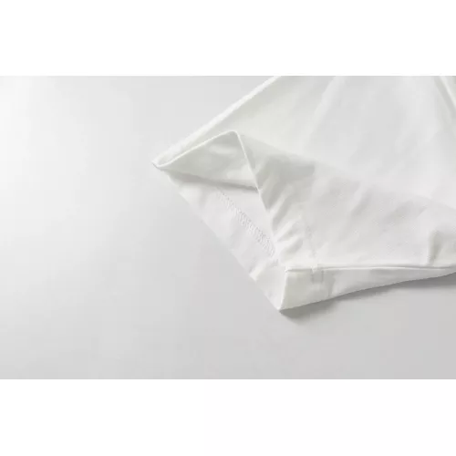 Cheap Gucci T-Shirts Short Sleeved For Unisex #1323403 Replica Wholesale [$45.00 USD] [ITEM#1323403] on Replica Gucci T-Shirts