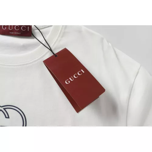 Cheap Gucci T-Shirts Short Sleeved For Unisex #1323403 Replica Wholesale [$45.00 USD] [ITEM#1323403] on Replica Gucci T-Shirts