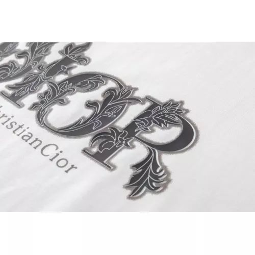 Cheap Christian Dior T-Shirts Short Sleeved For Unisex #1323431 Replica Wholesale [$45.00 USD] [ITEM#1323431] on Replica Christian Dior T-Shirts