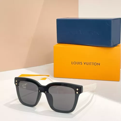 Louis Vuitton AAA Quality Sunglasses #1323599