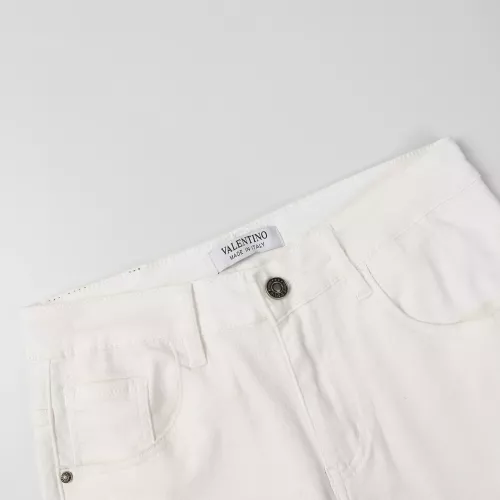 Cheap Valentino Jeans For Men #1323631 Replica Wholesale [$42.00 USD] [ITEM#1323631] on Replica Valentino Jeans