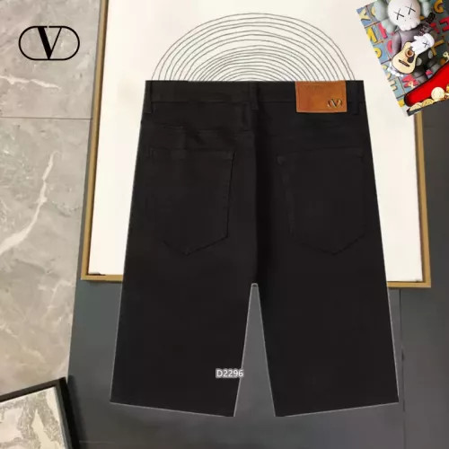 Cheap Valentino Jeans For Men #1323632 Replica Wholesale [$42.00 USD] [ITEM#1323632] on Replica Valentino Jeans
