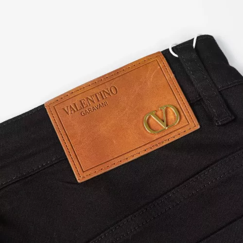 Cheap Valentino Jeans For Men #1323632 Replica Wholesale [$42.00 USD] [ITEM#1323632] on Replica Valentino Jeans