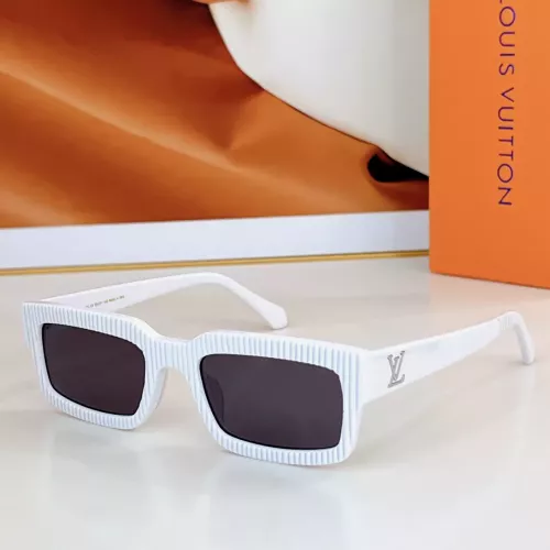 Louis Vuitton AAA Quality Sunglasses #1323826