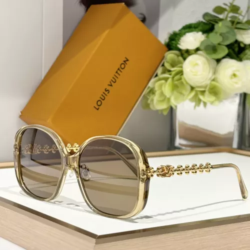 Louis Vuitton AAA Quality Sunglasses #1323833