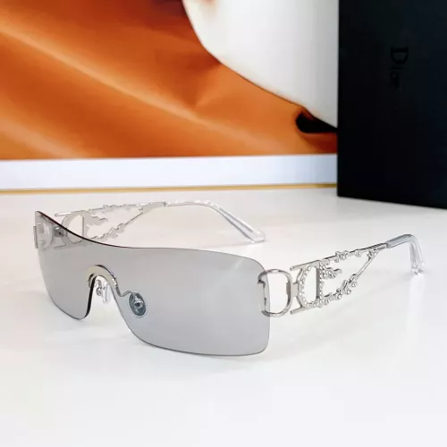 Christian Dior AAA Quality Sunglasses #1323858