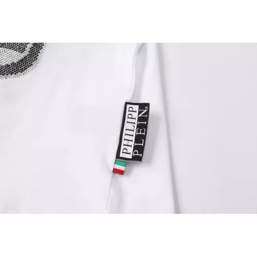 Cheap Philipp Plein PP T-Shirts Short Sleeved For Men #1324031 Replica Wholesale [$27.00 USD] [ITEM#1324031] on Replica Philipp Plein PP T-Shirts