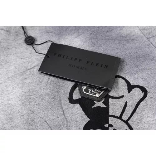 Cheap Philipp Plein PP T-Shirts Short Sleeved For Men #1324045 Replica Wholesale [$27.00 USD] [ITEM#1324045] on Replica Philipp Plein PP T-Shirts