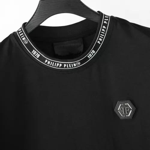 Cheap Philipp Plein PP T-Shirts Short Sleeved For Men #1324047 Replica Wholesale [$27.00 USD] [ITEM#1324047] on Replica Philipp Plein PP T-Shirts