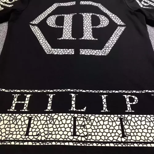 Cheap Philipp Plein PP T-Shirts Short Sleeved For Men #1324057 Replica Wholesale [$27.00 USD] [ITEM#1324057] on Replica Philipp Plein PP T-Shirts
