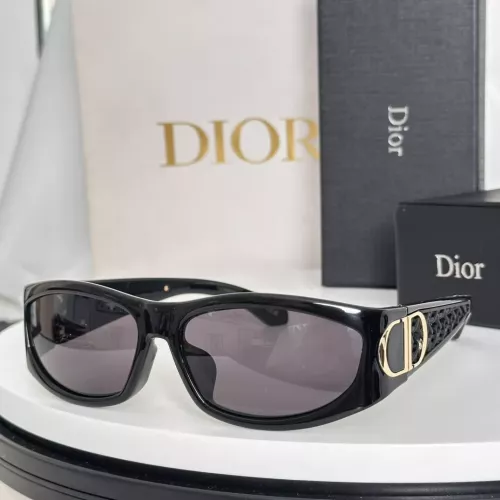 Christian Dior AAA Quality Sunglasses #1324084